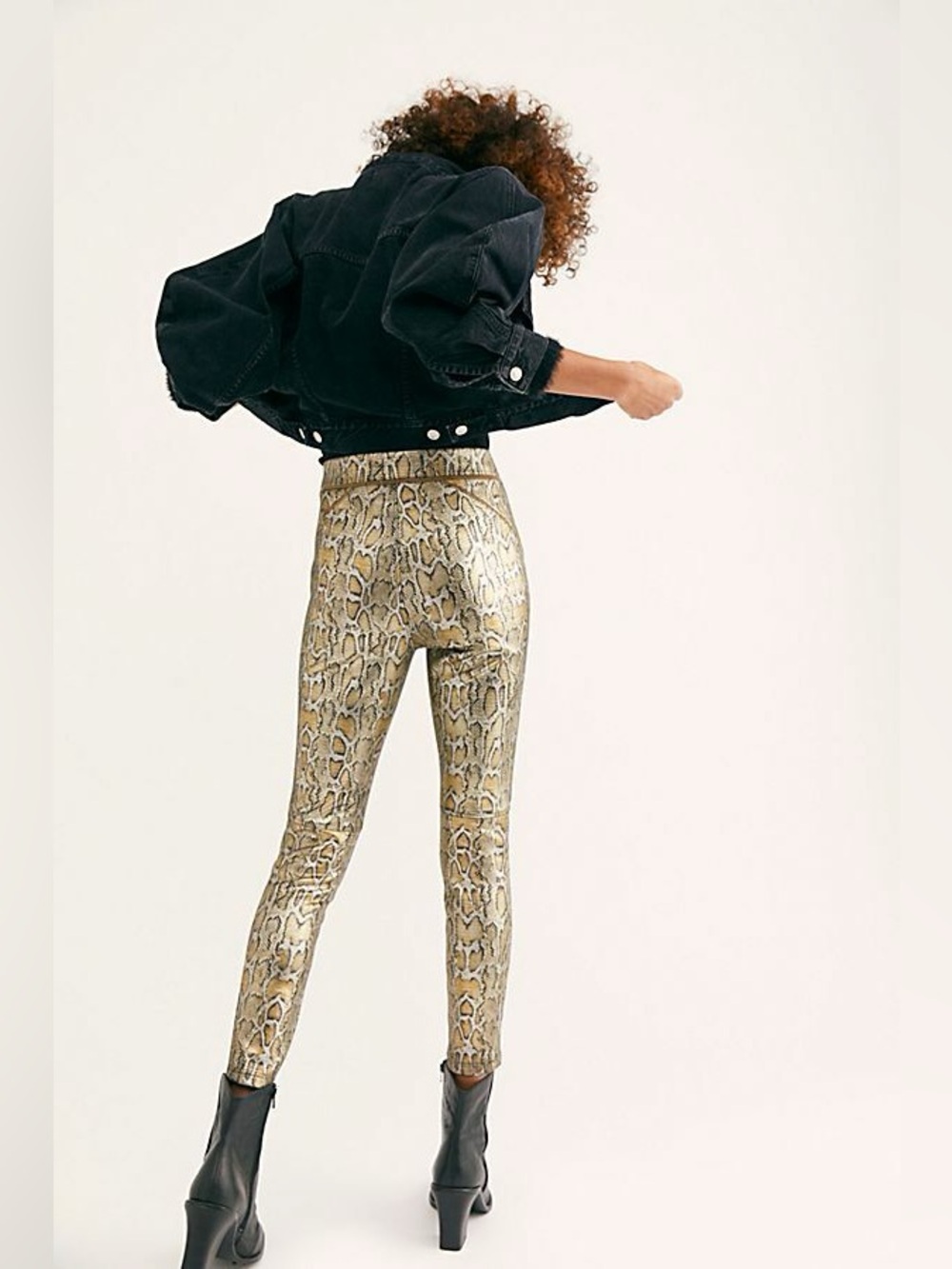 FREE PEOPLE Rio Gold Python Mid Rise Pants Size Small - Picture 4 of 6